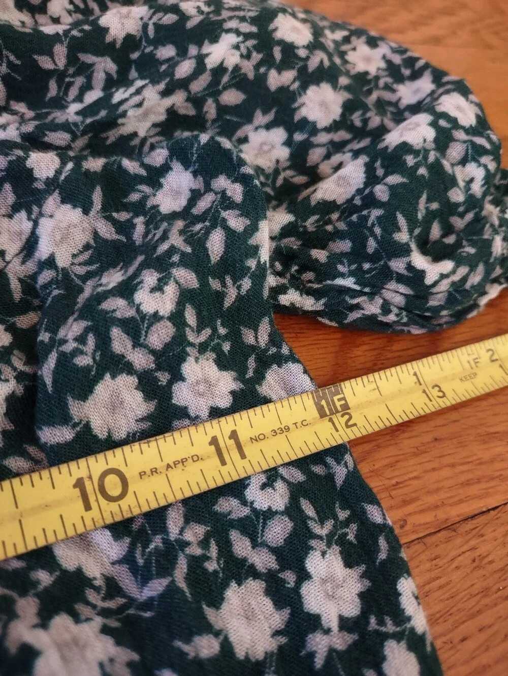 Abercrombie & Fitch dark blue green floral maxi dress with puffy sleeves Size XS